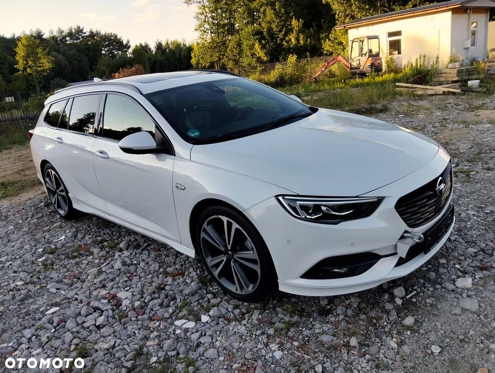 Opel Insignia 2.0 BiTurbo D 4x4 Automatik Ultimate Exclusive - 8