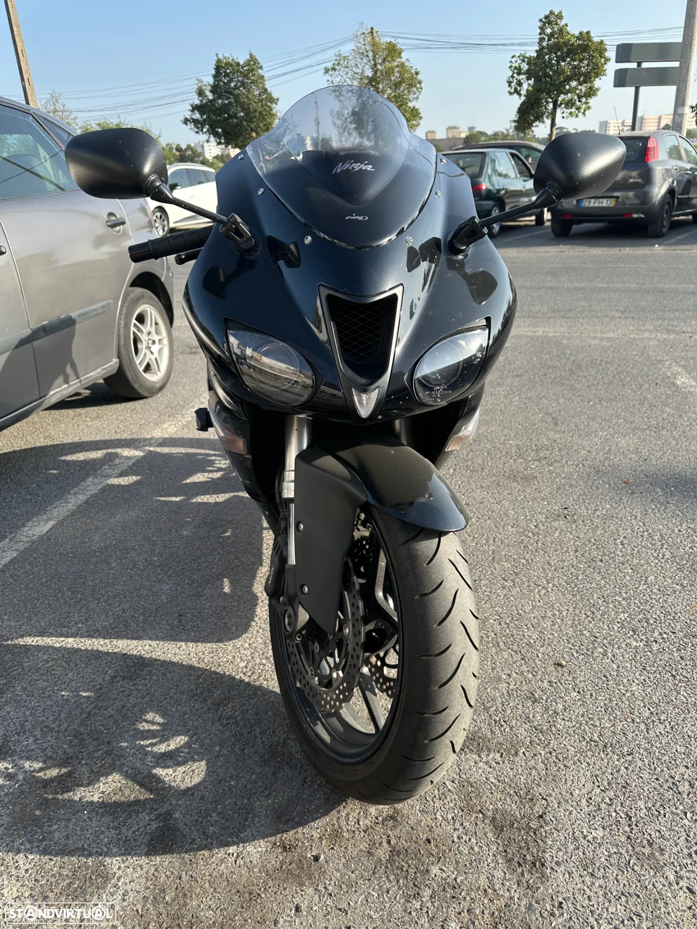 Kawasaki ZXR ZX600P - 4