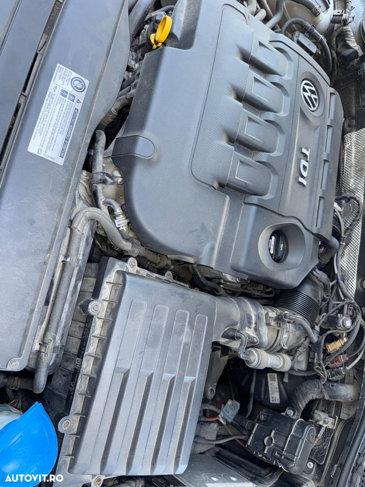 Volkswagen Passat 2.0 TDI SCR DSG (BlueM Tech) Highline - 2