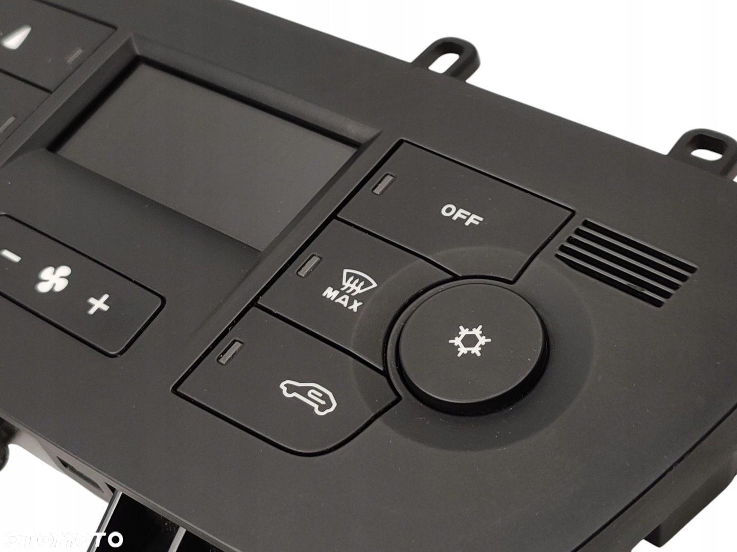 Panel klimatyzacji nawiewu 735617655 Fiat Doblo II Lift 2015- OE Europa - 2