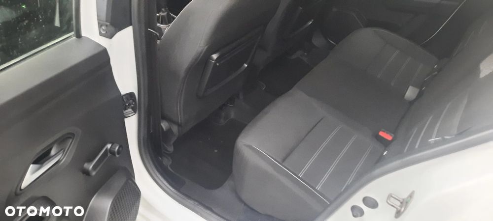 Dacia Sandero 1.0 TCe Laureate S&S - 16