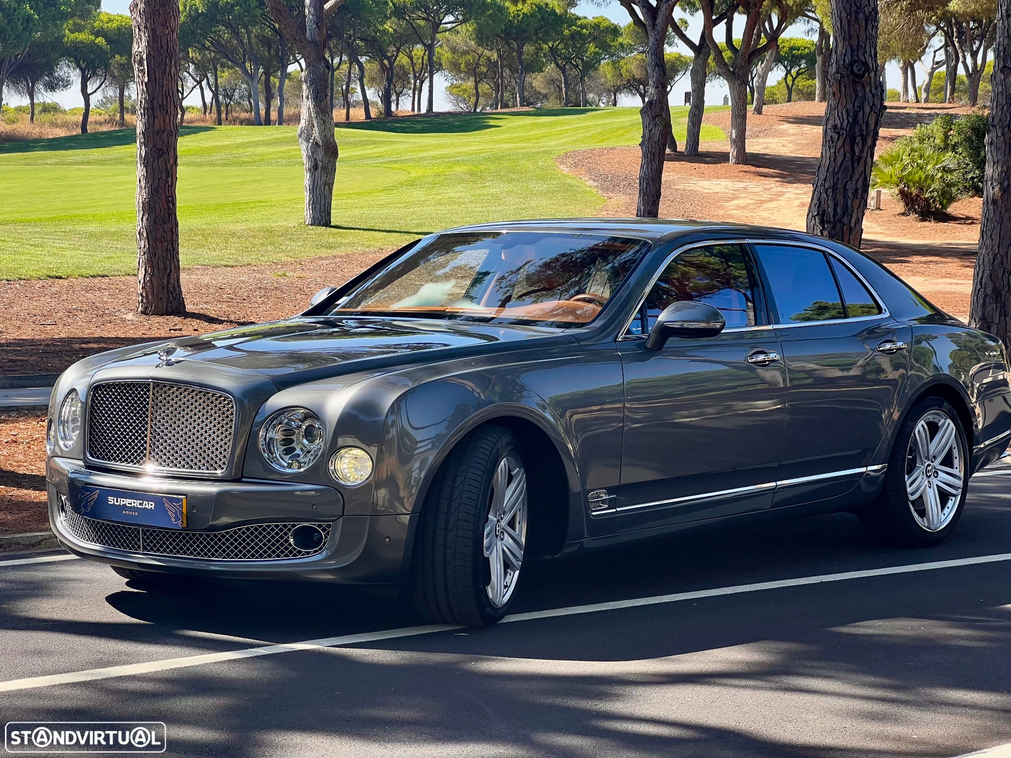 Bentley Mulsanne Standard - 44
