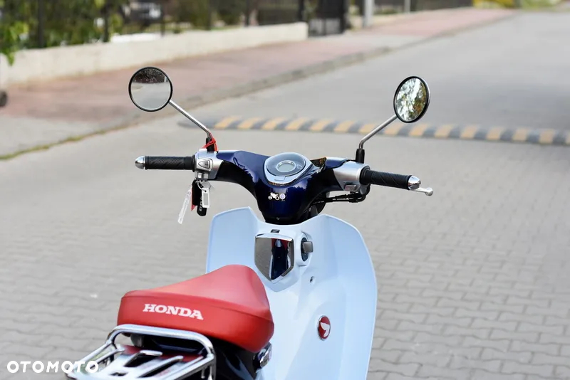 Honda Super Cub - 18