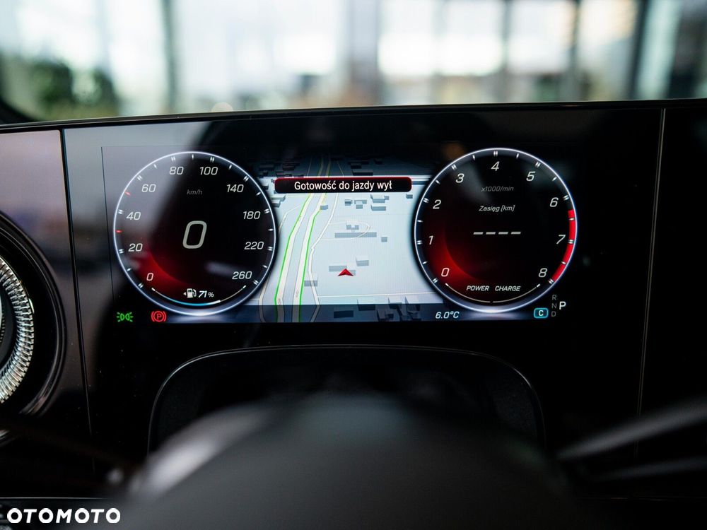 Mercedes-Benz CLA - 17