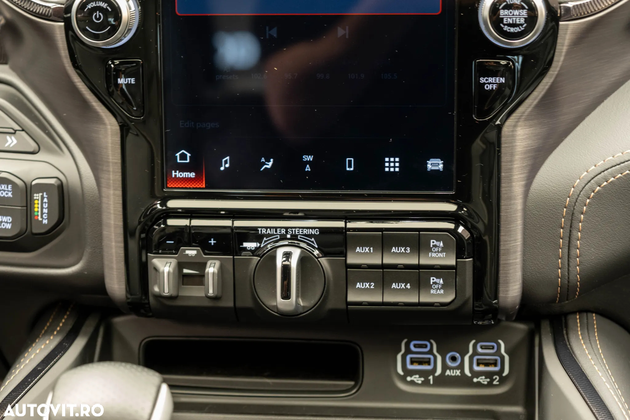 Dodge RAM - 36