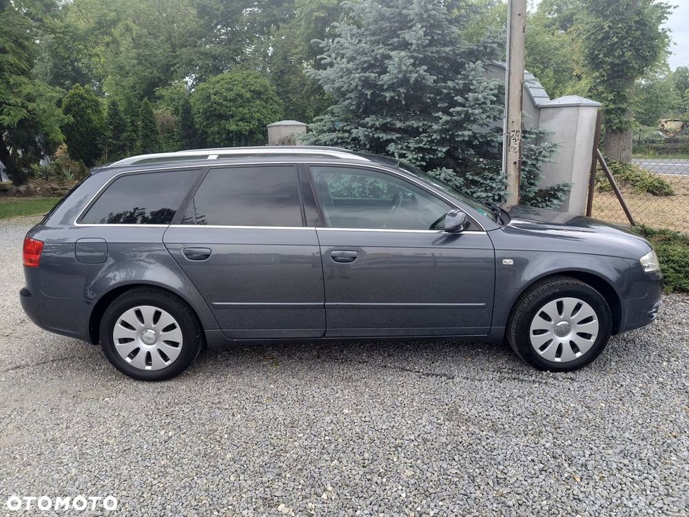 Audi A4 Avant 2.0 T FSI - 7