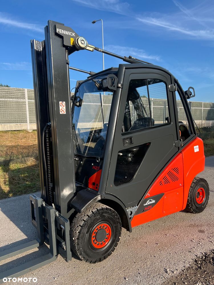 Linde H25T-02 - 11