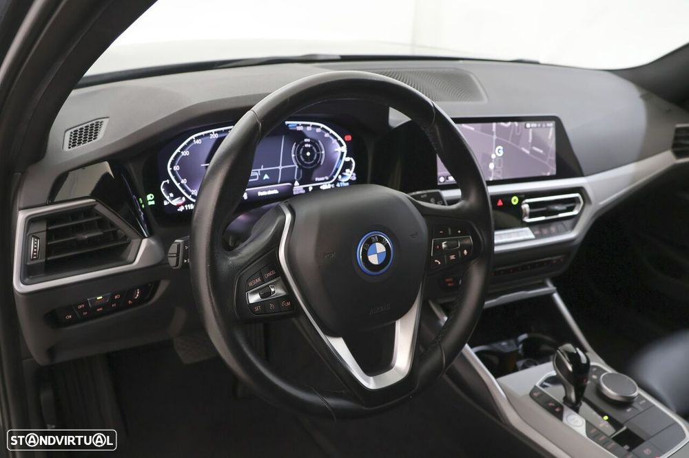 BMW 320 e Corporate Edition Auto - 4