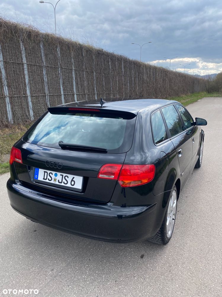Audi A3 Sportback - 6