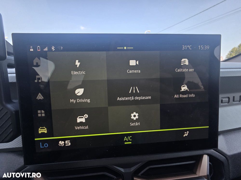 Dacia Duster HEV 140 Extreme - 10