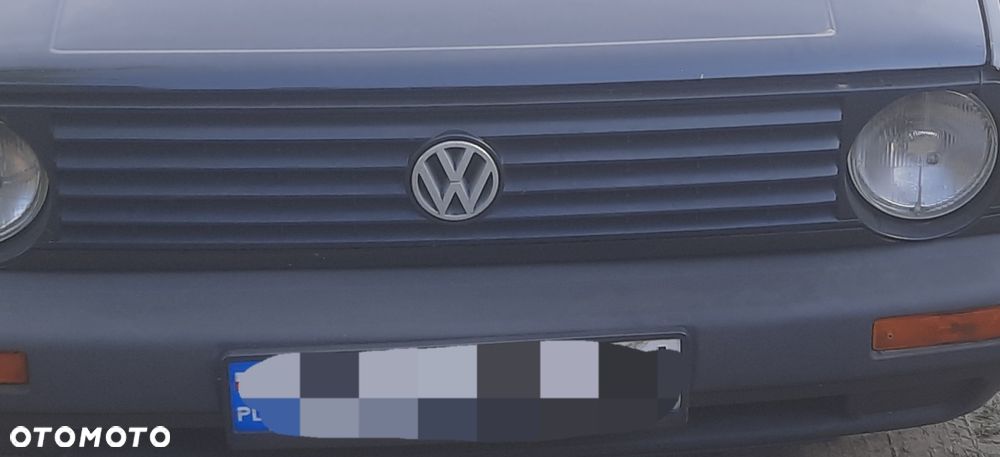 Volkswagen Golf 1.6 GL D - 3