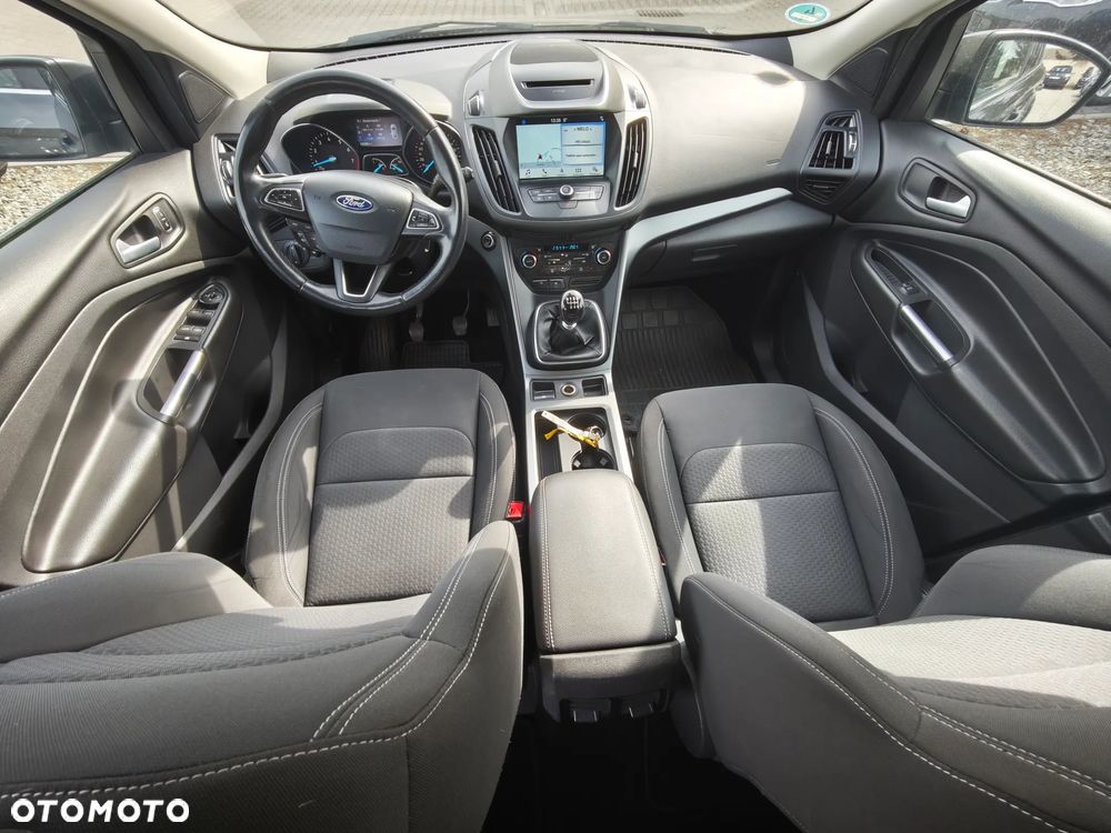 Ford Kuga 1.5 EcoBoost 2x4 Cool & Connect - 26