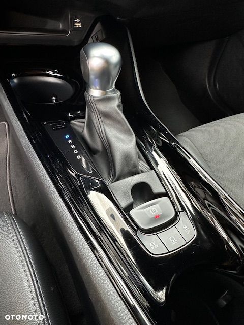 Toyota C-HR 1.8 Hybrid Premium - 32