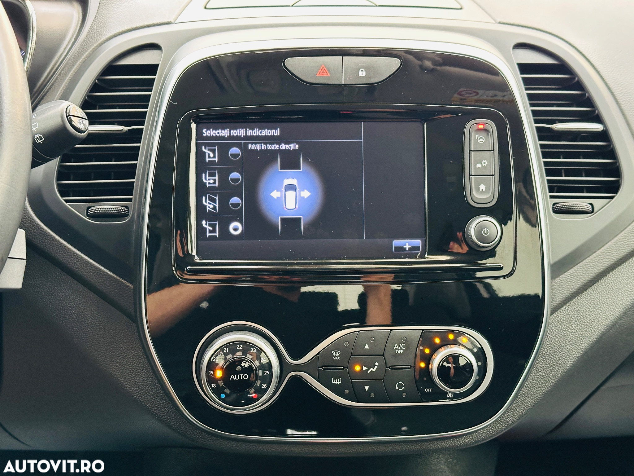 Renault Captur - 38