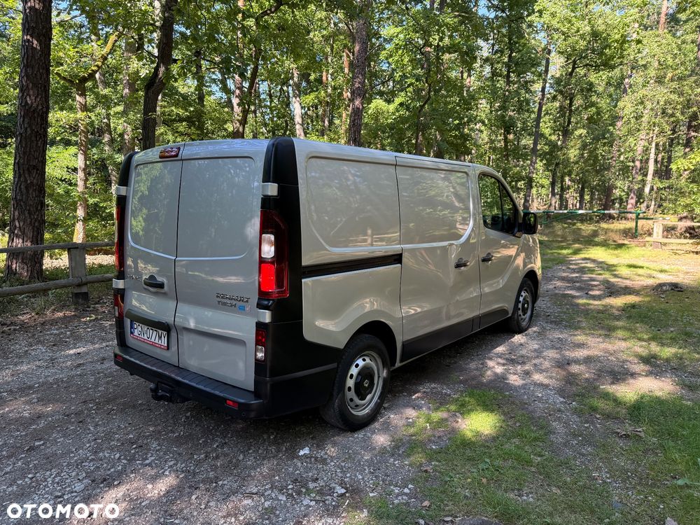 Renault Trafic - 10