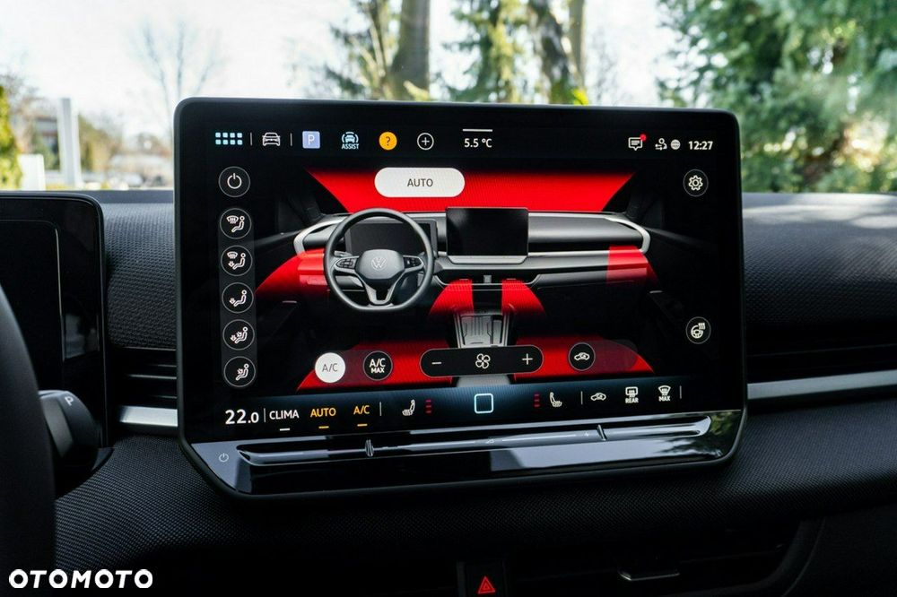 Volkswagen T-Roc - 32