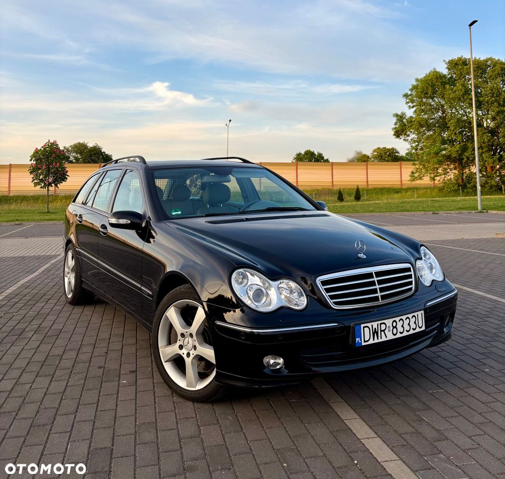 Mercedes-Benz Klasa C 320 CDI 7G-TRONIC Avantgarde DPF - 1