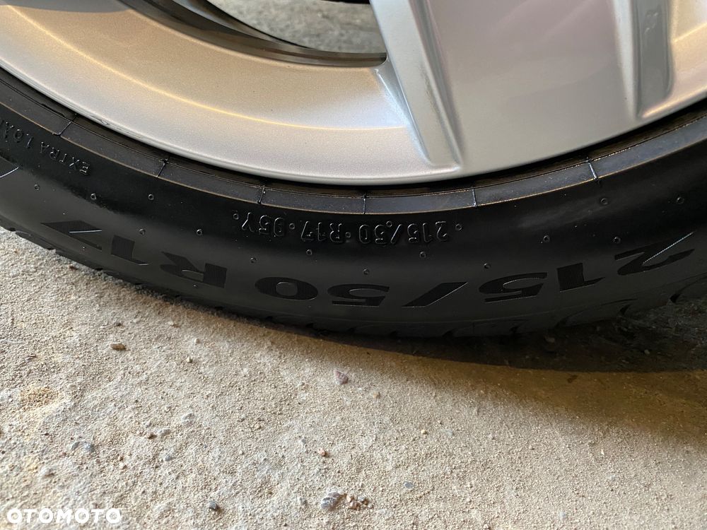 Volkswagen Passat 2.0 TDI DSG BlueMotion Technology Comfortline - 37