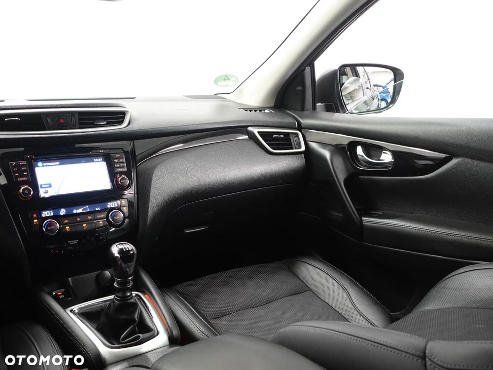 Nissan Qashqai 1.6 dCi DPF Start/Stop tekna - 35