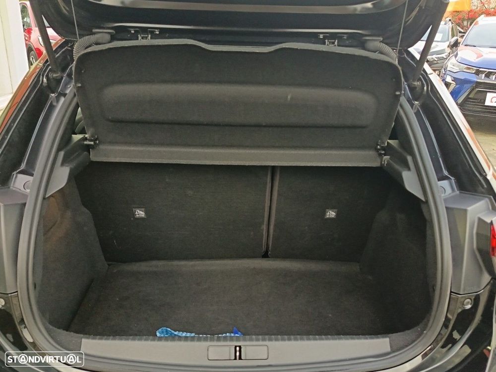 Opel Corsa 1.2 T GS - 6