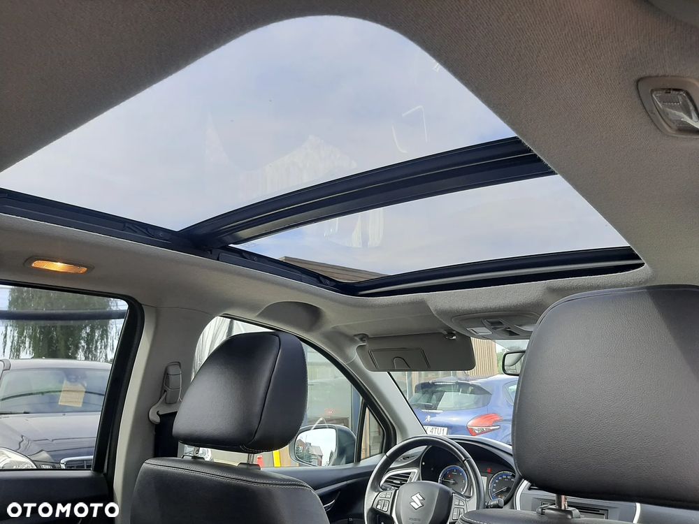 Suzuki SX4 S-Cross 1.6 DDiS 4x2 limited+ - 16