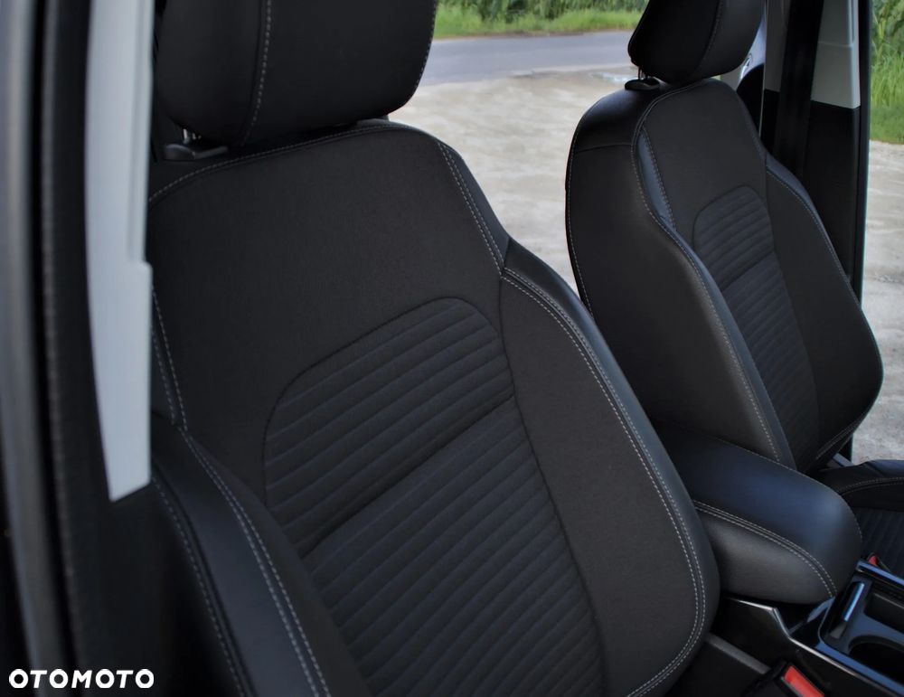 Ford Kuga - 23