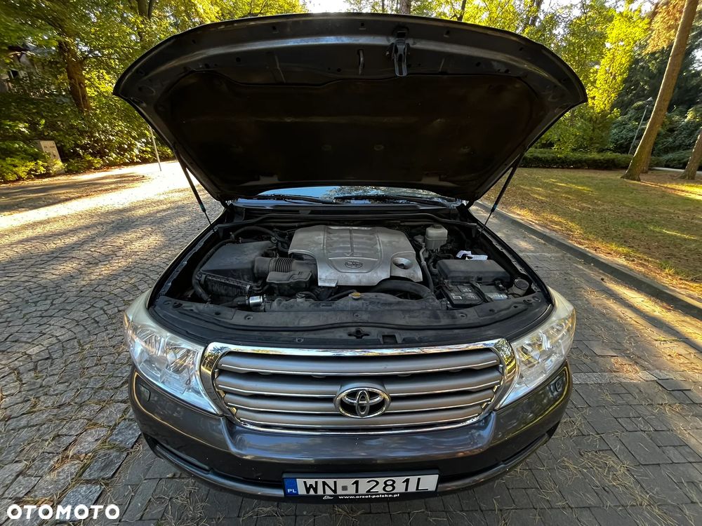 Toyota Land Cruiser - 14