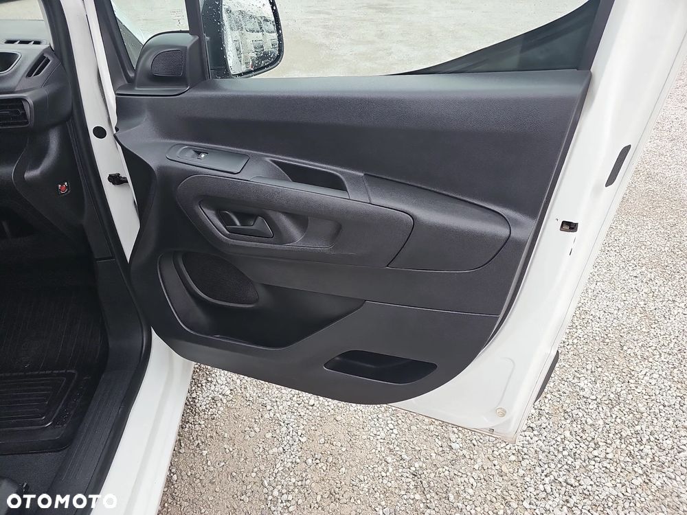 Toyota ProAce - 23