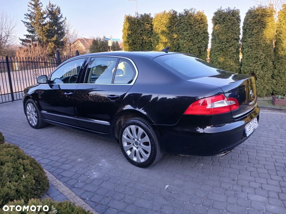 Skoda Superb 2.0 TDI Exclusive - 15