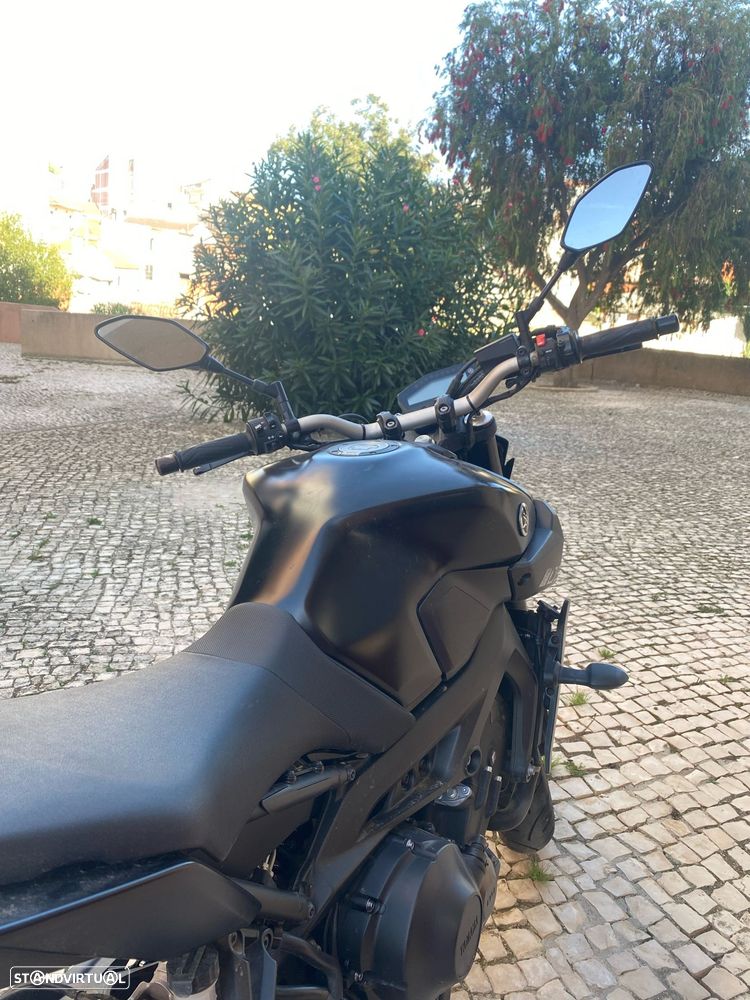 Yamaha MT-09 - 5
