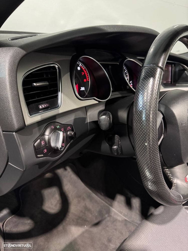 Audi A5 Cabrio 2.0 TFSi S-line - 27