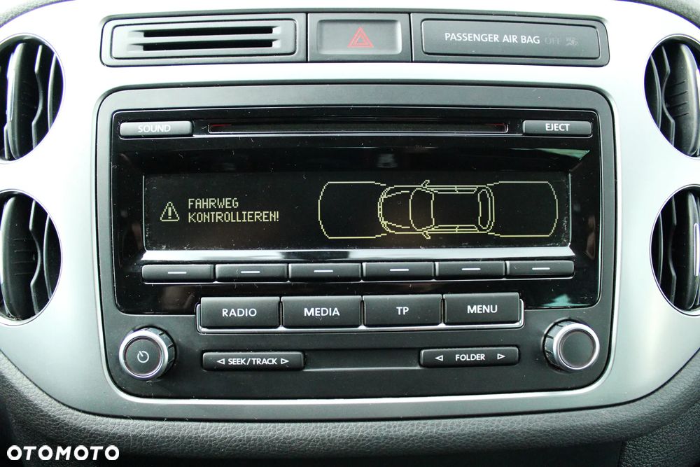 Volkswagen Tiguan 2.0 TDI DPF BlueMotion Technology Sport & Style - 21