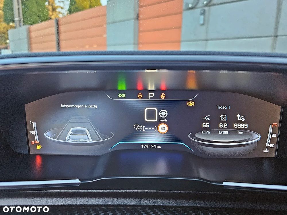 Peugeot 508 SW BlueHDi 160 EAT8 Allure - 21