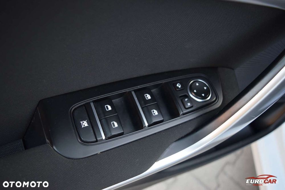 Kia Ceed 1.4 T-GDI L Business Line - 27