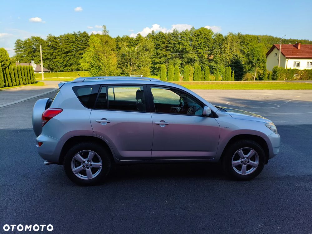 Toyota RAV4 2.0 4x4 Automatik Sol - 6