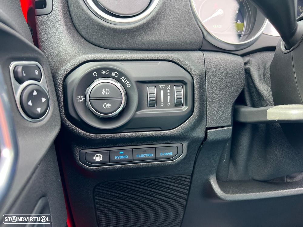 Jeep Wrangler Unlimited 2.0 PHEV Hardtop AWD Auto Rubicon - 34