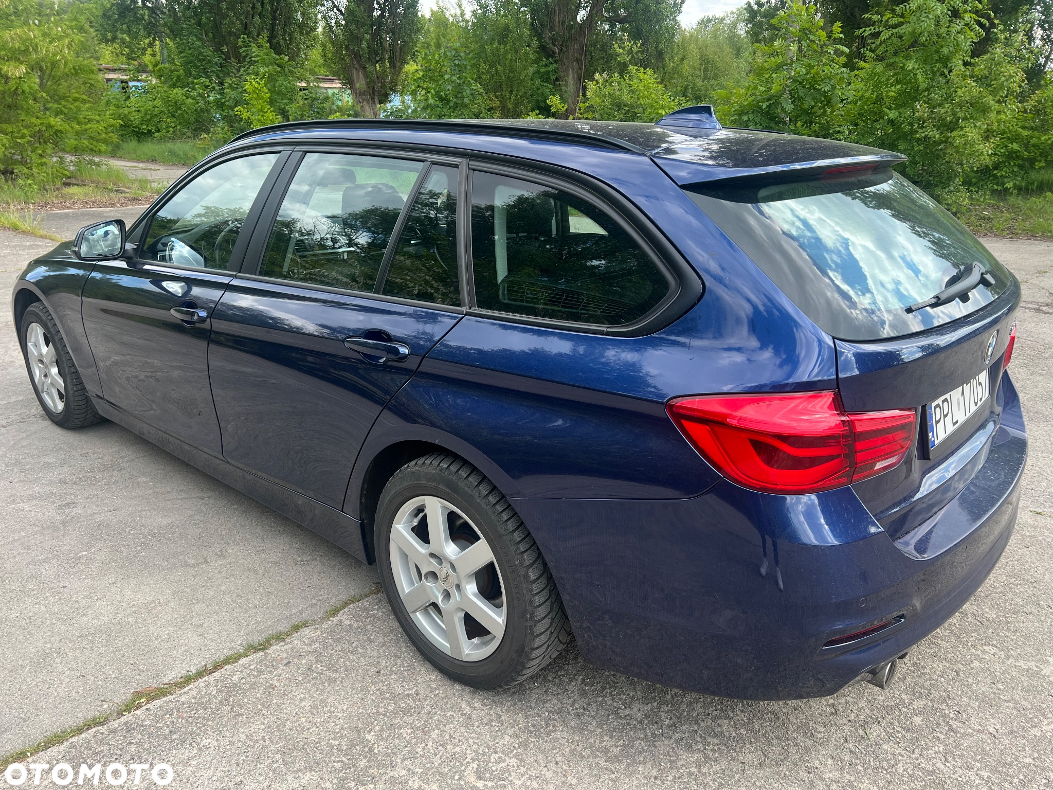 BMW Seria 3 318d - 8