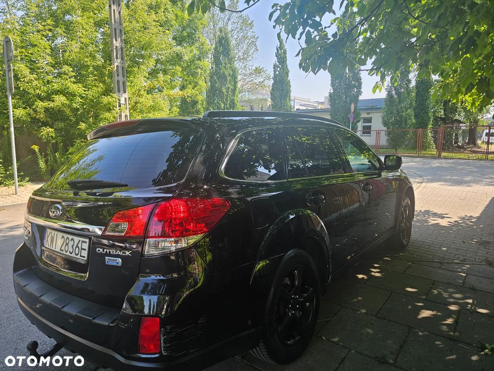 Subaru Legacy - 10