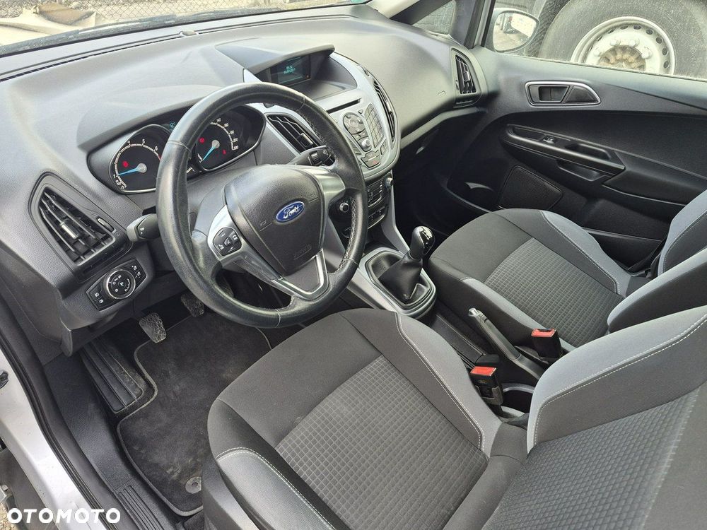 Ford B-MAX - 15