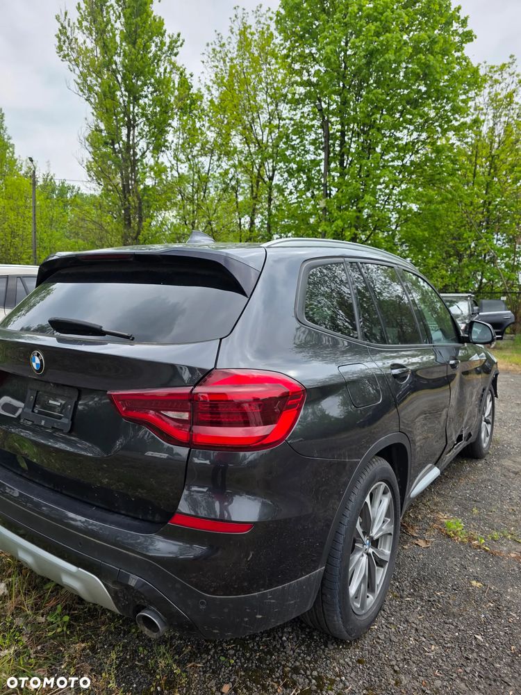 BMW X3 xDrive30i xLine - 6