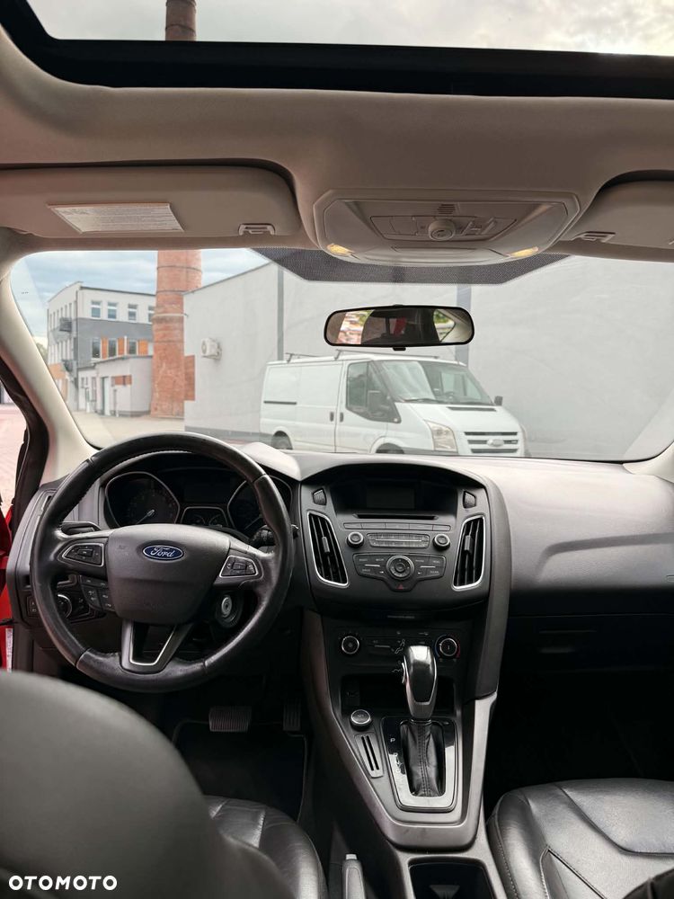 Ford Focus - 10