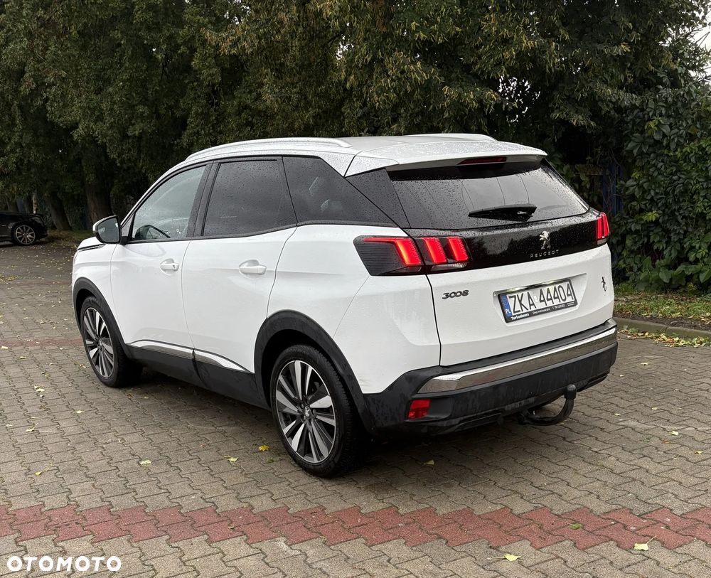 Peugeot 3008 1.2 PureTech Allure S&S - 4