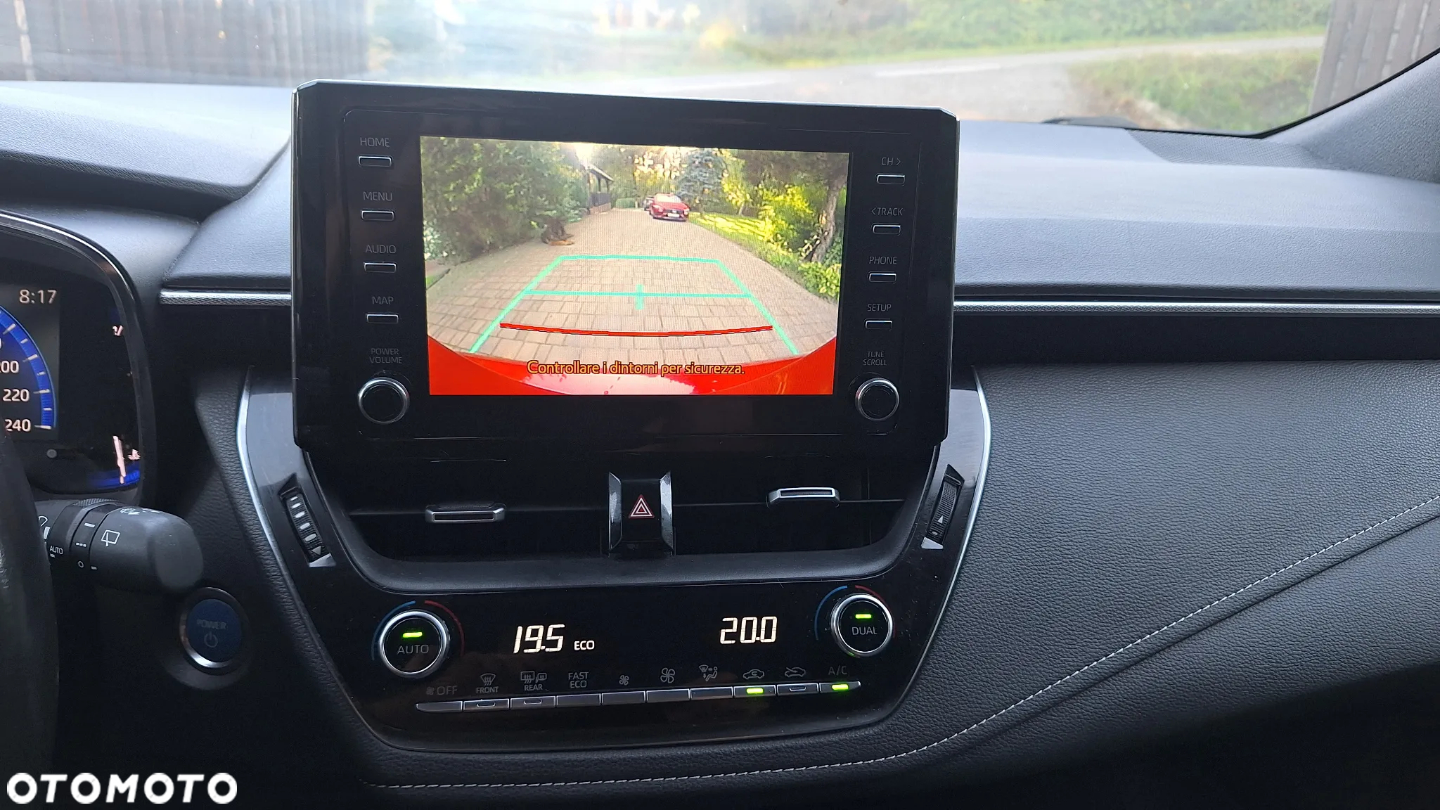 Toyota Corolla 1.8 Hybrid Executive - 7