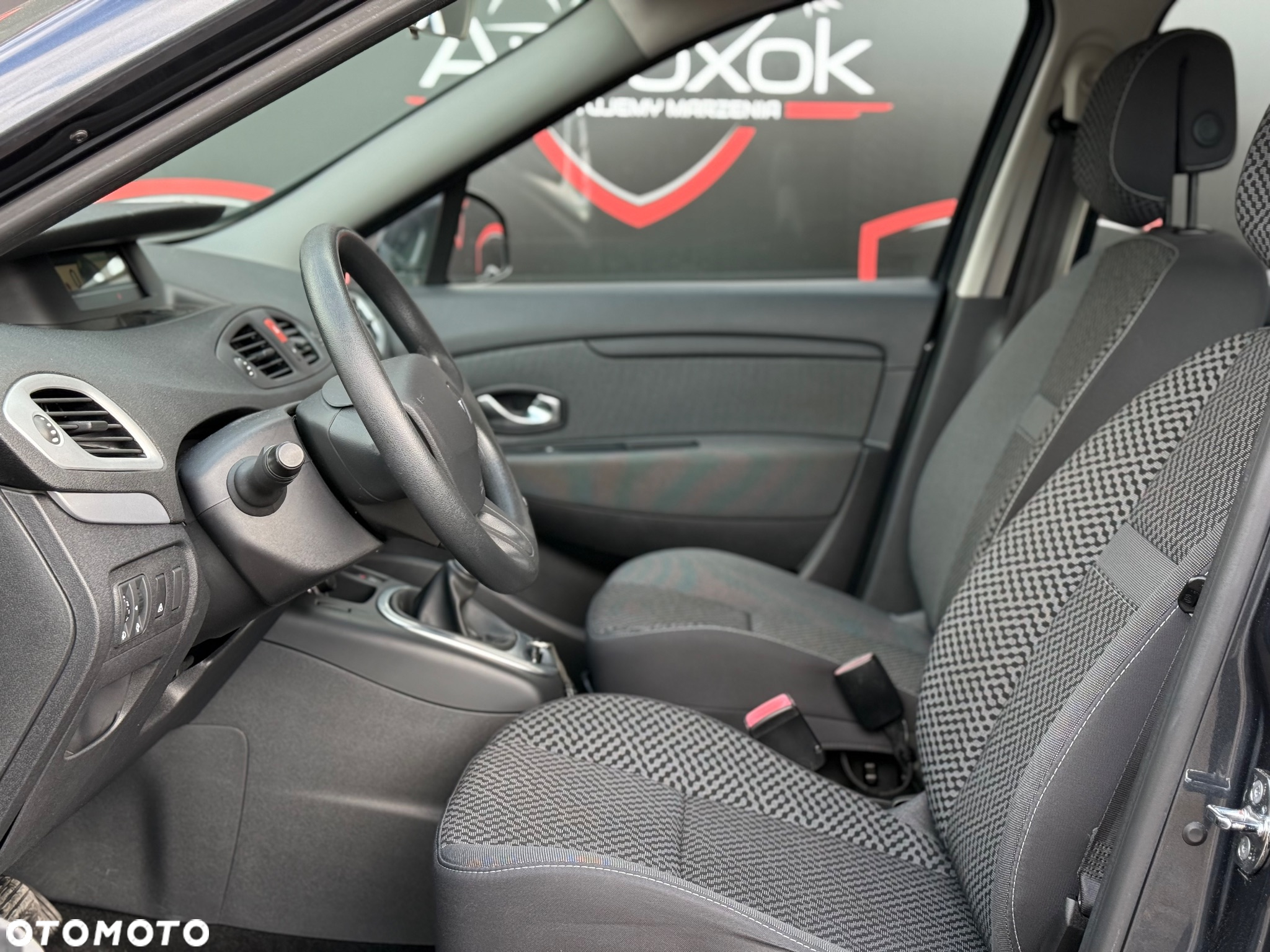Renault Scenic - 15