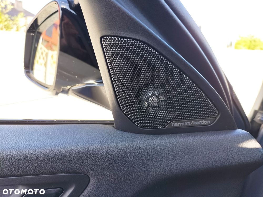 BMW Seria 1 - 15