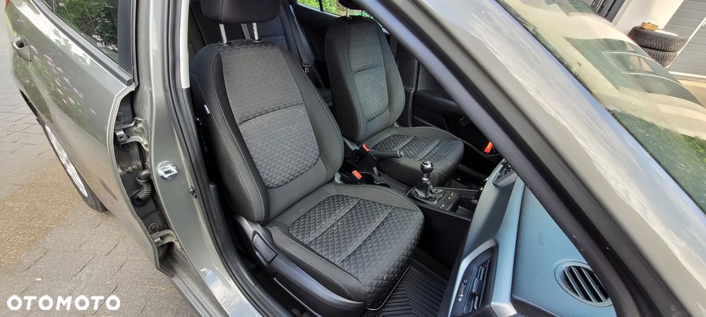 Kia Rio 1.2 Vision - 19
