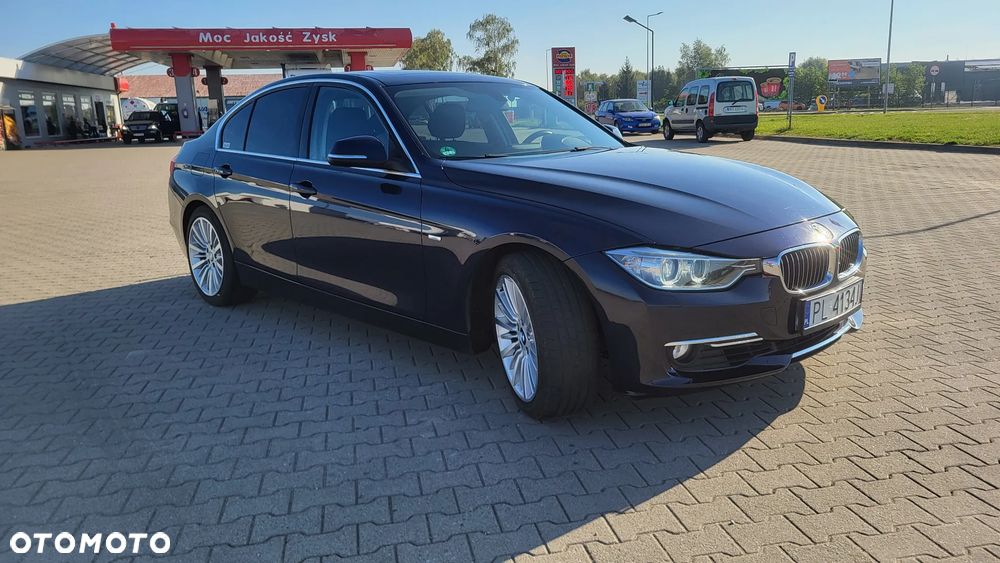 BMW Seria 3 328i Luxury Line - 3