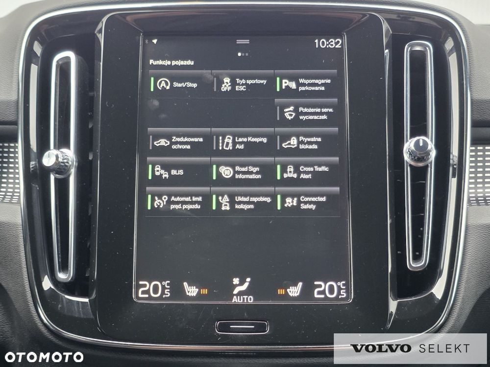 Volvo XC 40 - 24