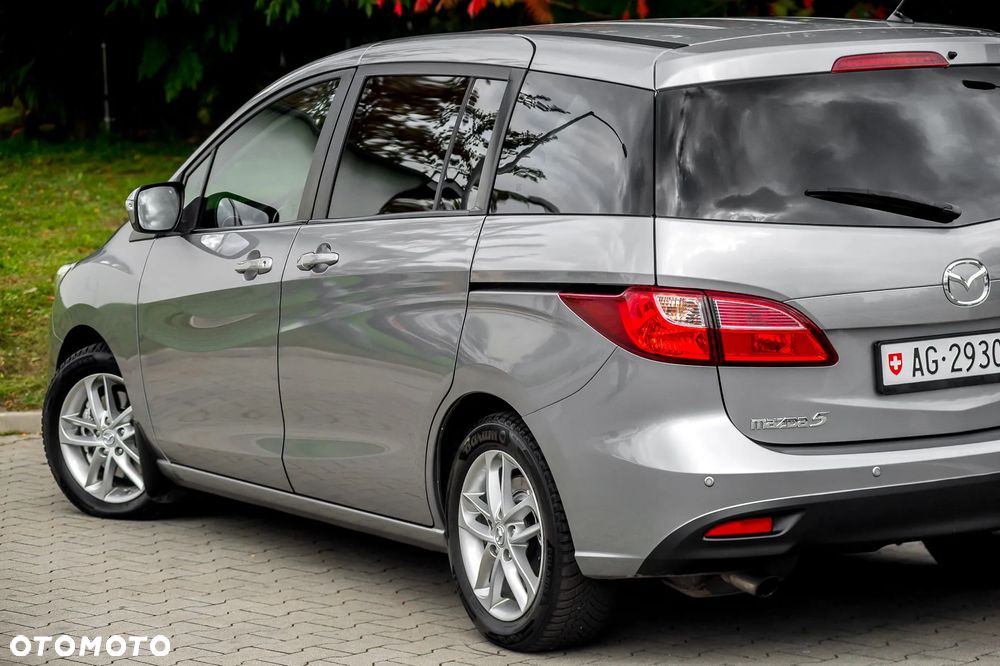 Mazda 5 - 10