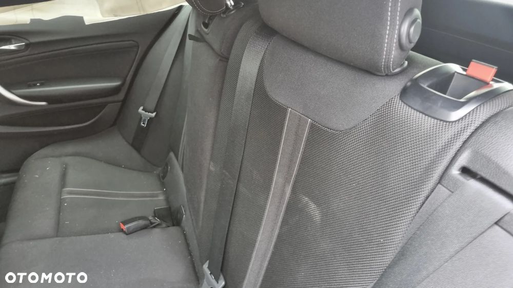 BMW Seria 1 125d Advantage sport - 23